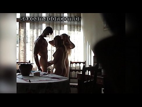 ❤️ Amigos sexuais convidam um homem gigante e uma ménage à trois com ele Porno real vídeo em nós pt-br.hentaivost.ru ☑